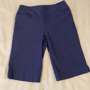 Navy Blue walking shorts by LisetteL Montreal size 10.